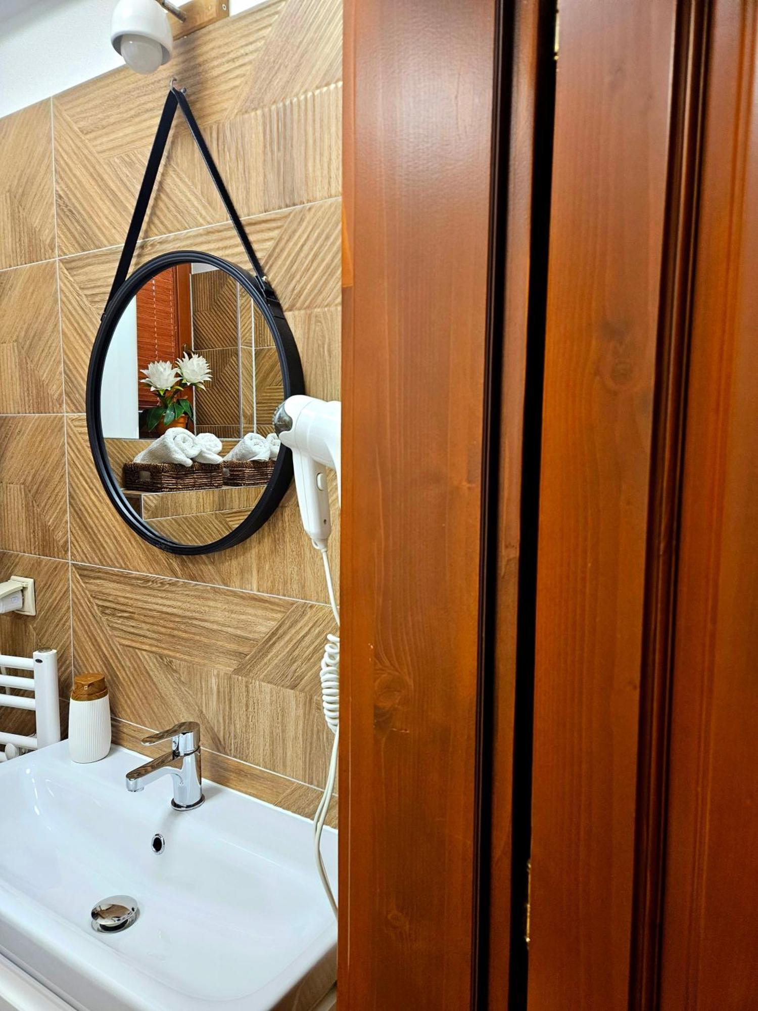 קושצ'ליסקו Apartament Z Widokiem Na Gory - Split Ac, Private Terrace, Private Parking מראה חיצוני תמונה